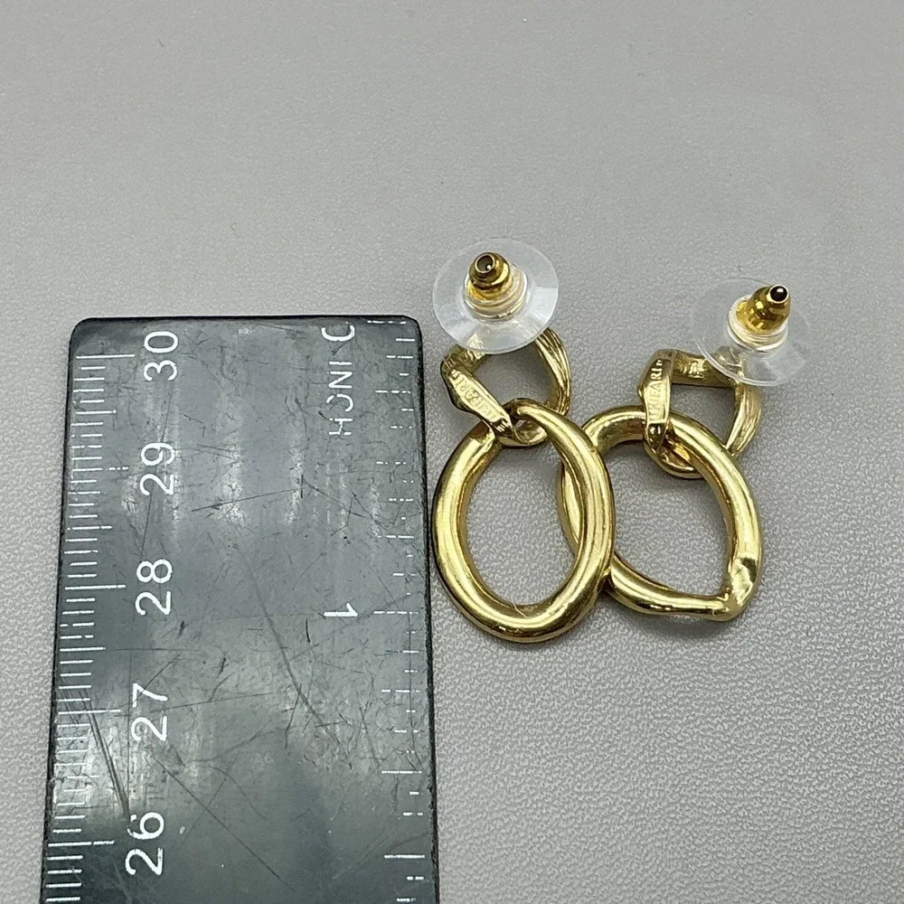 Trifari Earrings Gold Tone Oval Link Dangle Drop Statement Fashion Jewelry‎ 1